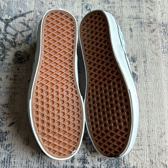 Vans Disney World Slip on 50th Anniversary Mickey Mouse Shoes Women's 10.5 Men 9 - Picture 8 of 12